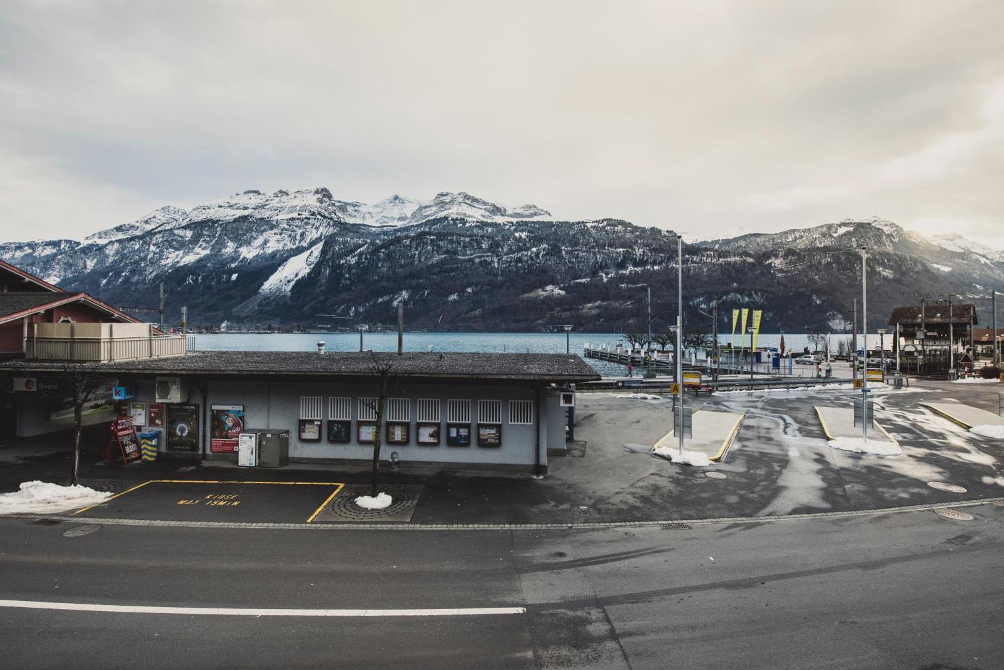 Hotel Weisses Kreuz Brienz  Exterior foto