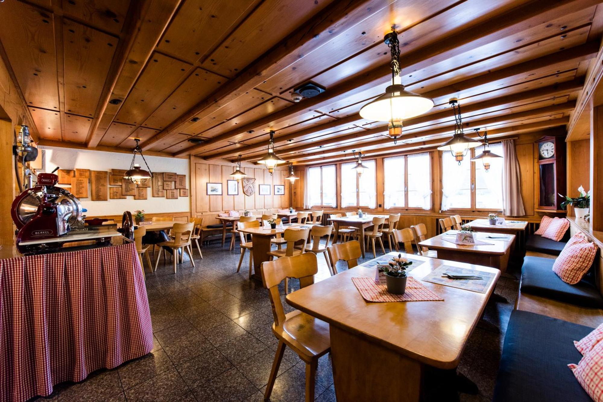Hotel Weisses Kreuz Brienz  Exterior foto