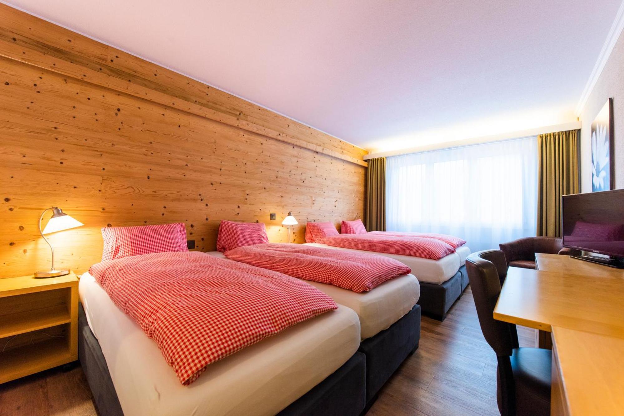 Hotel Weisses Kreuz Brienz  Exterior foto